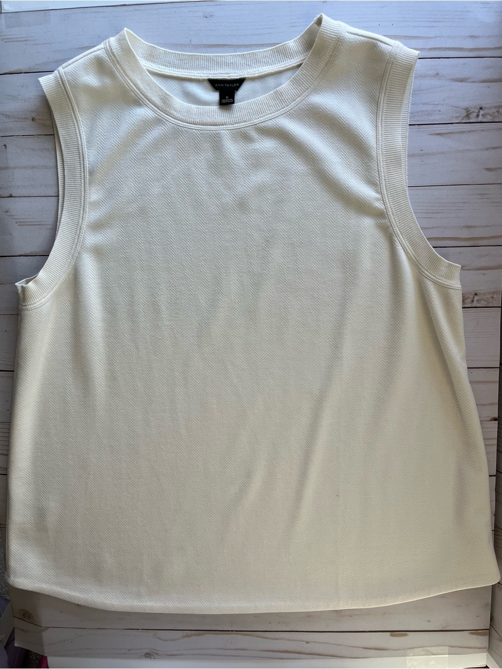 Ann Taylor Cream Ribbed Sleeveless Tank